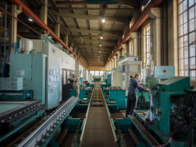 Comment réduire de 40% la consommation énergétique d'une usine grâce à un jumeau numérique schneider electric